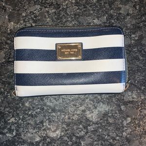 Michael Kors Coin Wallet